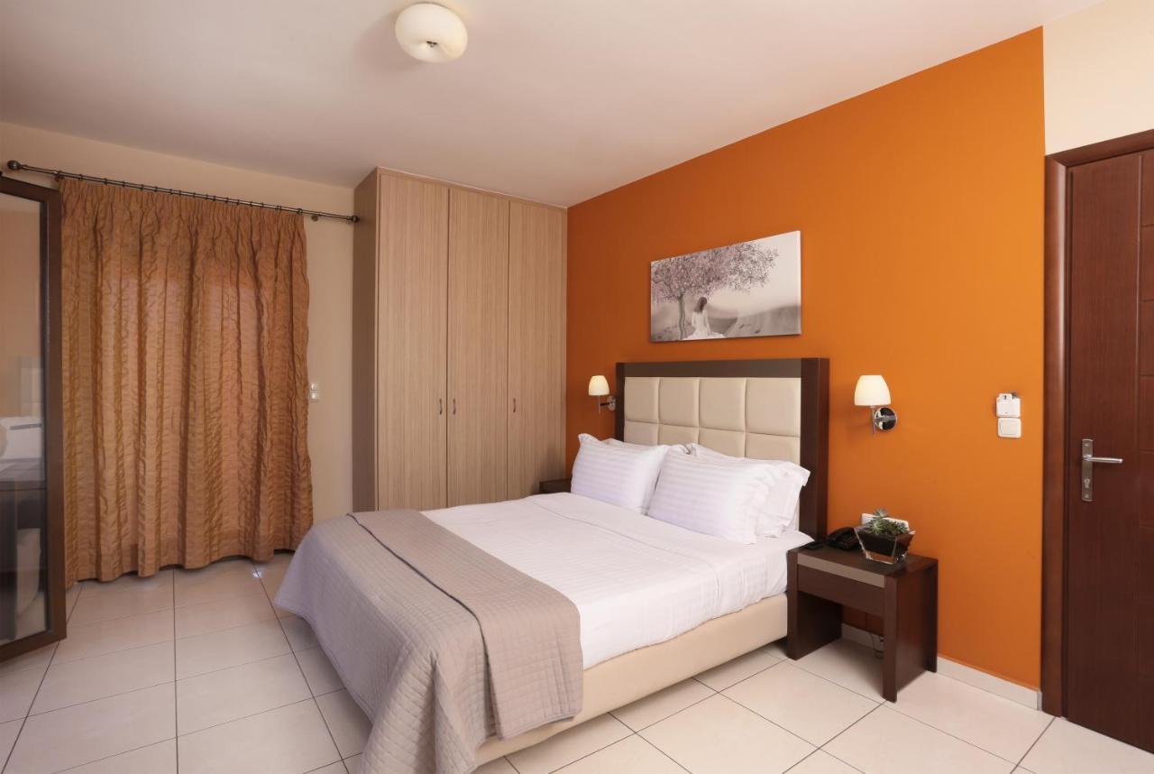 Faros Luxury Suites Marathopoli Exterior photo
